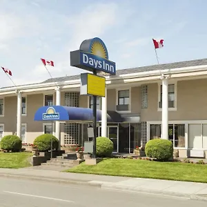 ** Hotel Days By Wyndham Metro Canadá