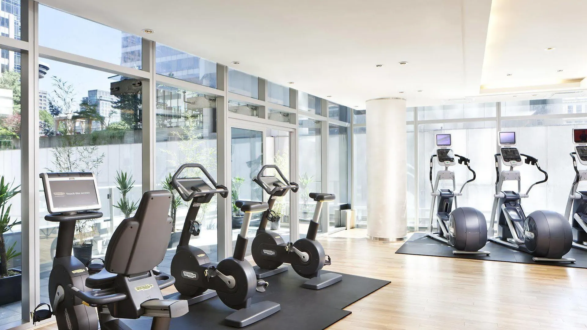 Rosewood Hotel Georgia Vancouver